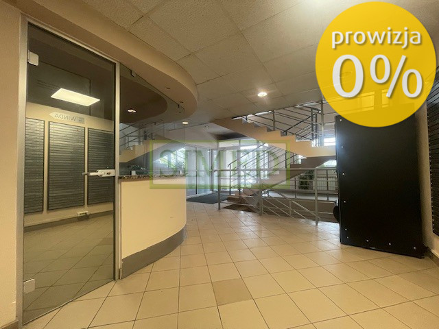Dobry dojazd,parking,recepcja,dostęp24,ochrona